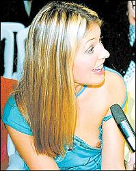Click image for larger version

Name:	Cat Deeley.jpg
Views:	114
Size:	36.3 KB
ID:	11363